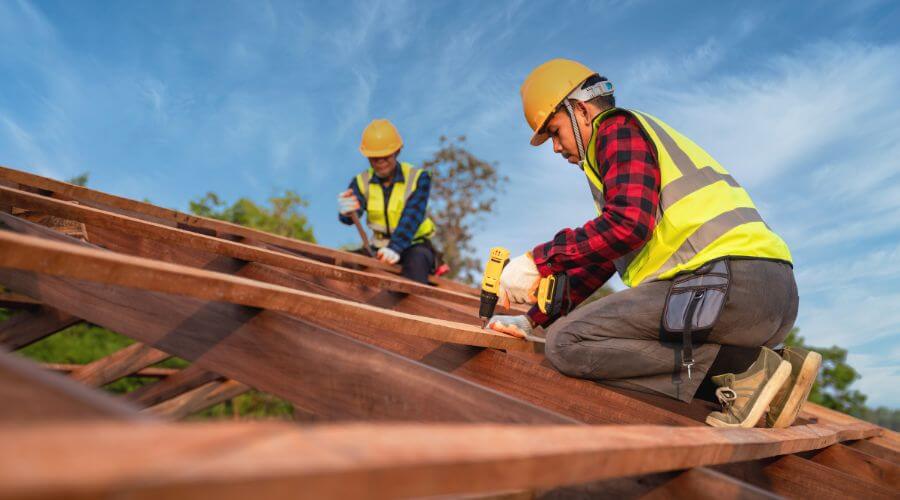 Professional Flat Roofing Installation services in Charlottesville, IN